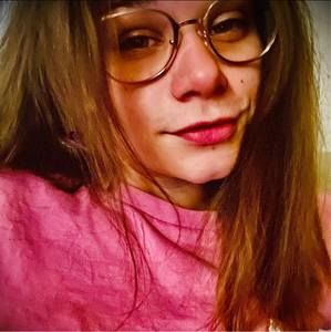 Meet your Posher, Ally